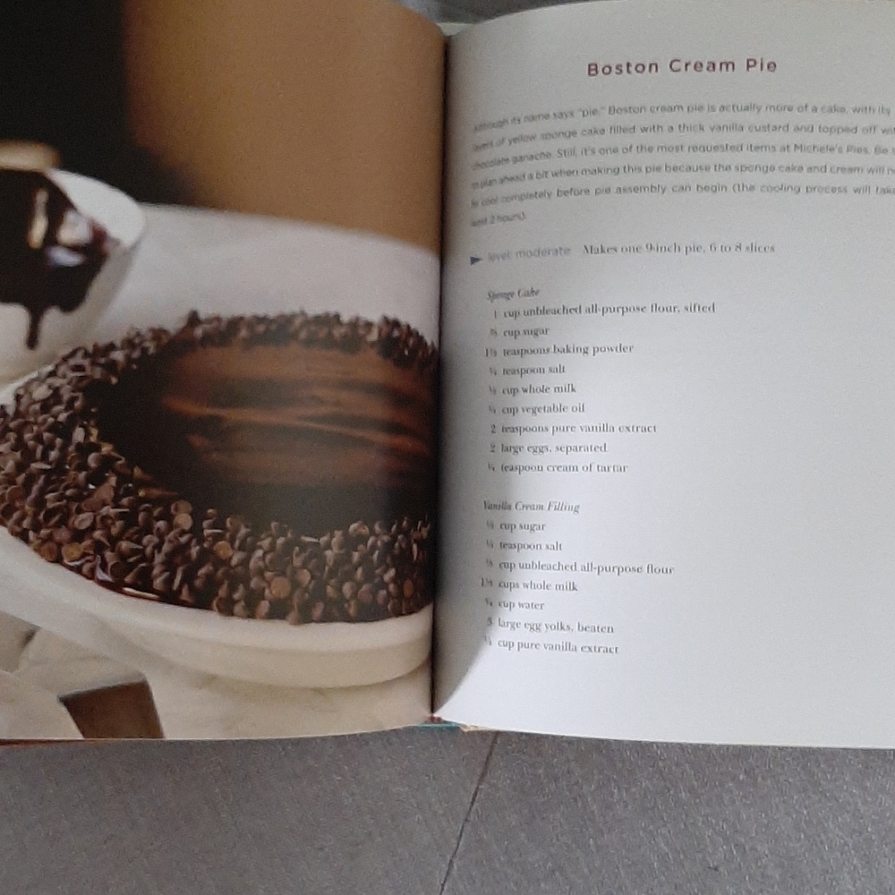 Perfect Pies Cookbook - Picture 6 of 7